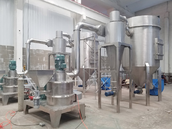 大型超微粉碎機